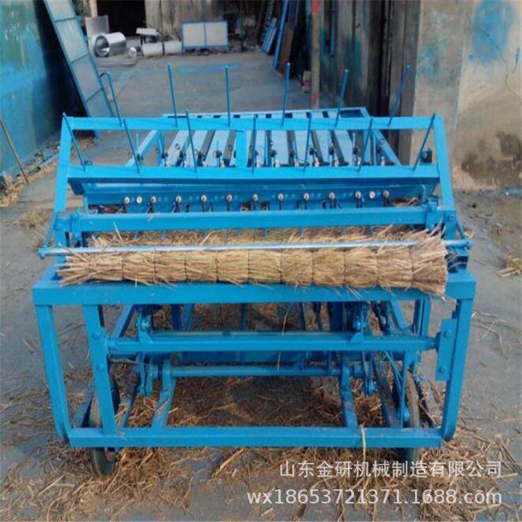养殖棚保温遮阴草毡子机绿化植养护草席编织机山草蒲团垫子草帘机