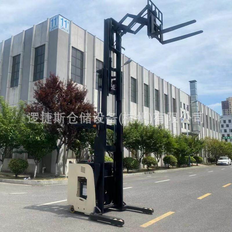 双伸位前移叉车1.6吨升高4.5m侧站式电动双剪刀货叉伸缩堆高车