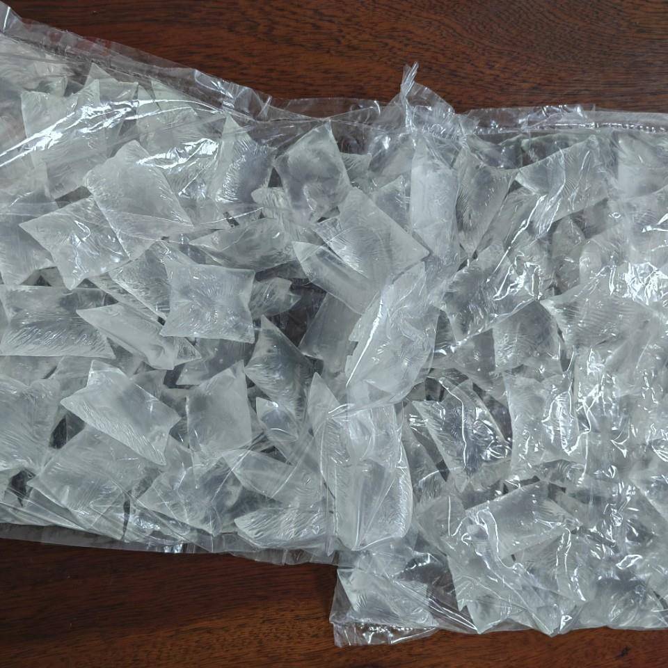 厂家直销热熔胶小块不干胶压敏胶高粘多用途涂纸箱纸壳纸品包装用