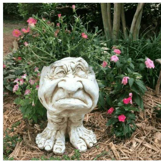 滑稽麻瓜脸雕塑搞怪表情花盆Muggly's The Face Statue Planter - 实物图