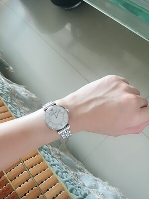 armani阿玛尼手表怎么看真假谁来讲讲看