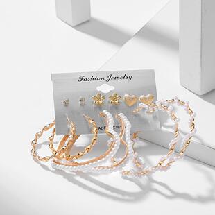 欧美珍珠镶钻金色耳环Pearl inlaid with diamond earrings set