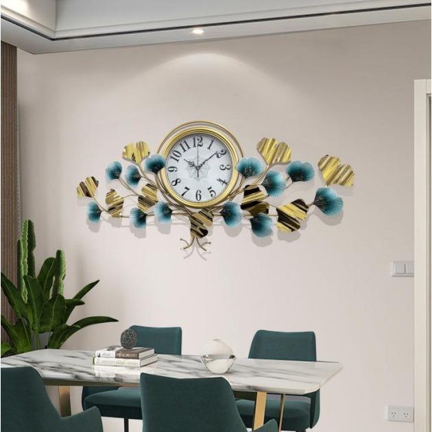 北欧时尚钟表客厅现代简约家用装饰时钟挂墙网红创意餐厅银杏叶挂