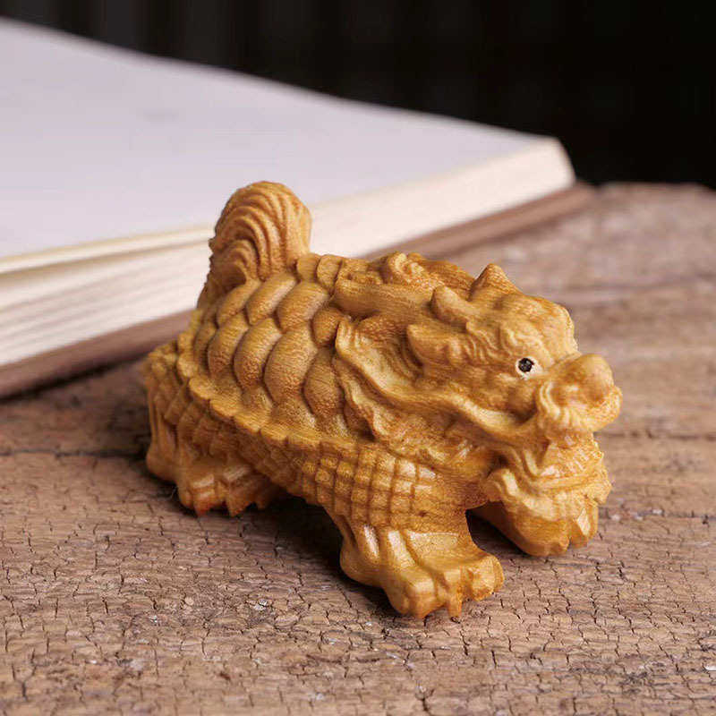 崖柏黄杨木汽车摆件文玩贺寿龙龟手把件实木饰品雕刻工艺神兽龙龟