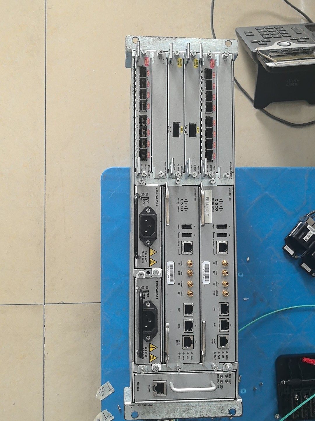 思科ASR 903机箱，带2张A900-IMA1X板卡(单出