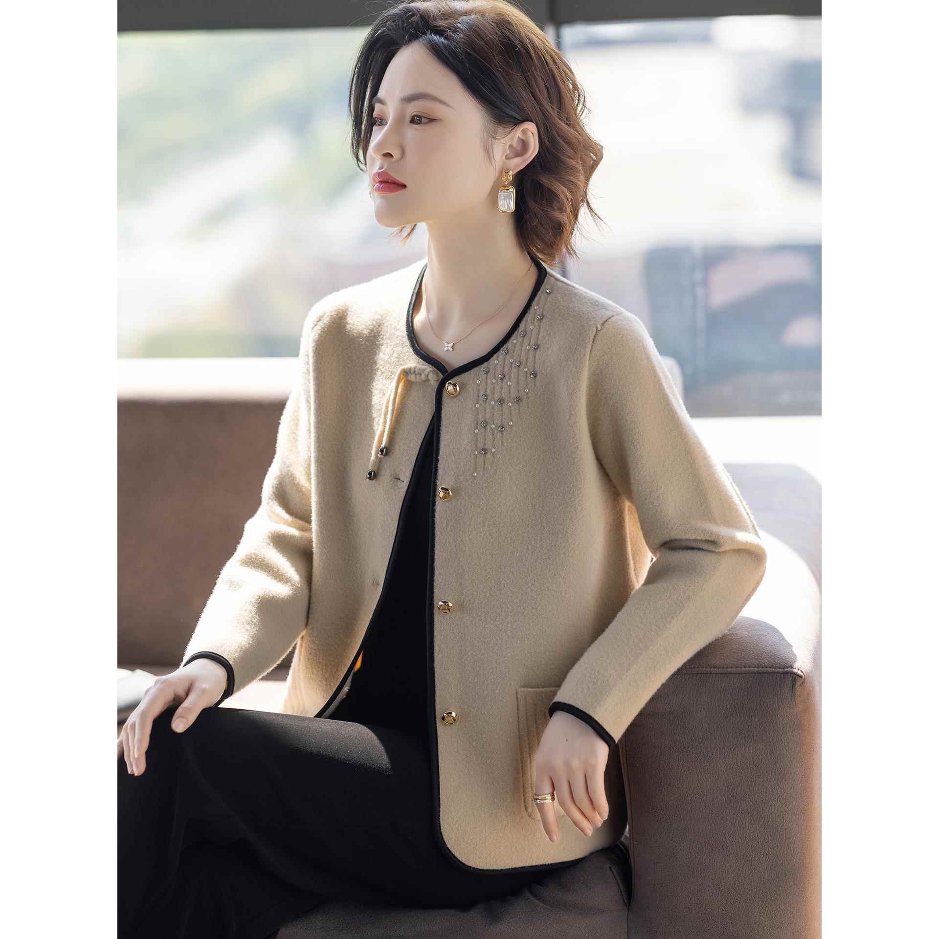 中式妈妈秋装外套2025新款洋气质时尚中老年人妇女士春秋季上衣服