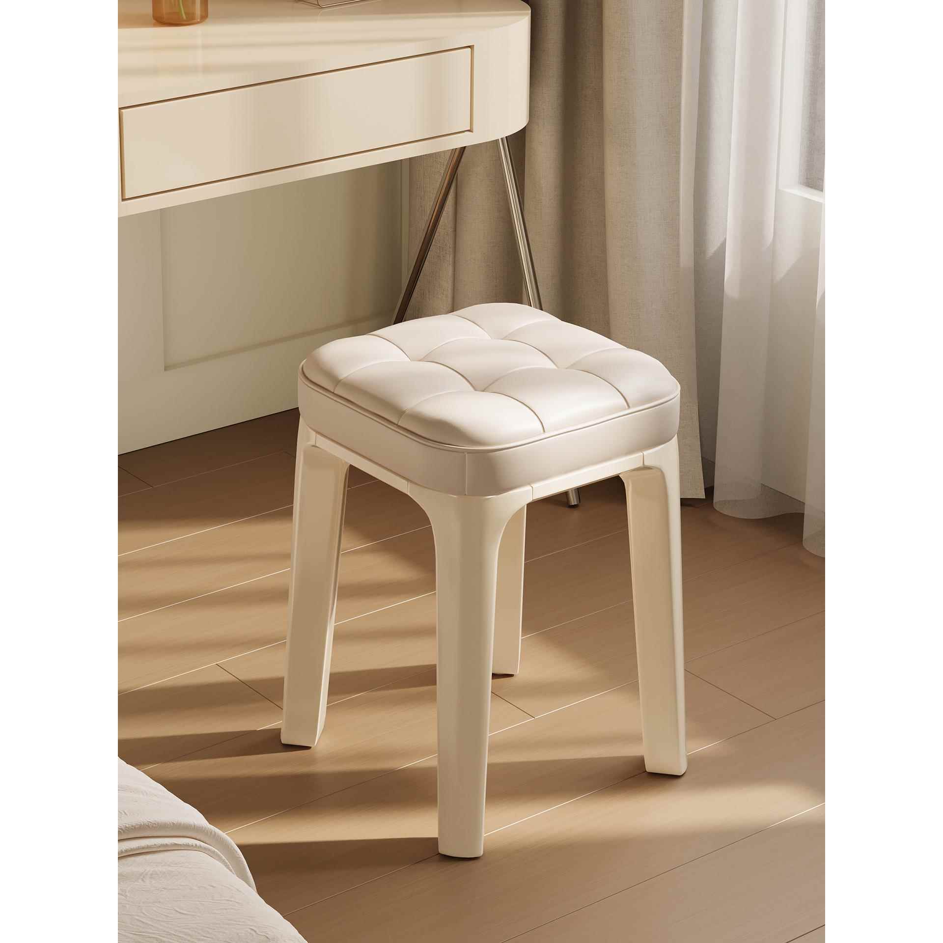 奶油风凳子化妆凳女生卧室梳妆台椅子现代简约家用可叠放塑赵之孙