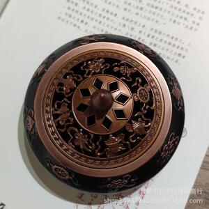 撞色八宝扁三足红黑色浮雕炉林芝墨脱阿里地区旅游纪念品（现货）