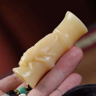 牛骨雕刻一鸣惊人车挂手把件金蝉骨雕骨牌搭配流苏文玩饰品