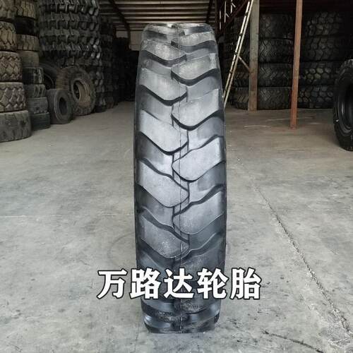 1000-20轮式挖掘机轮胎 10.00-20卡特彼勒轮挖工程轮胎