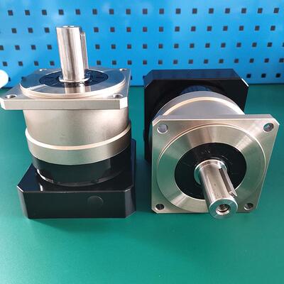 上海厂家现货斜齿PF120精密减速机方法兰 伺服电机用减速机