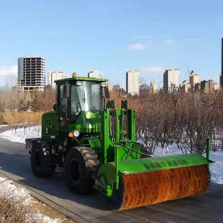 路面积雪大型扫雪机多功能清雪滚刷机车载式除雪滚刷