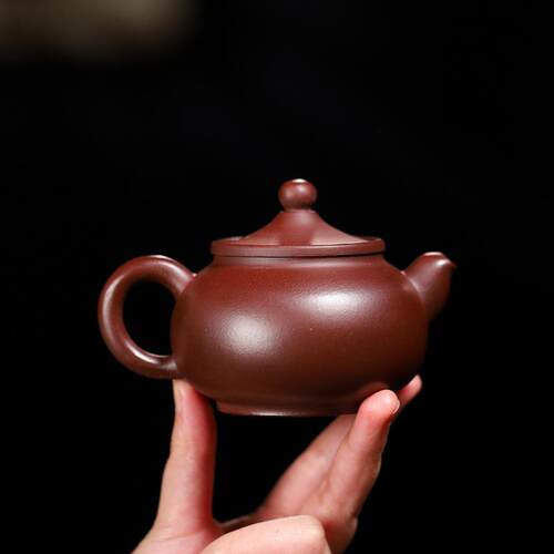 宜兴紫砂壶山丁原矿老紫泥手工刻绘笠翁十孔出水容量180cc 一件代