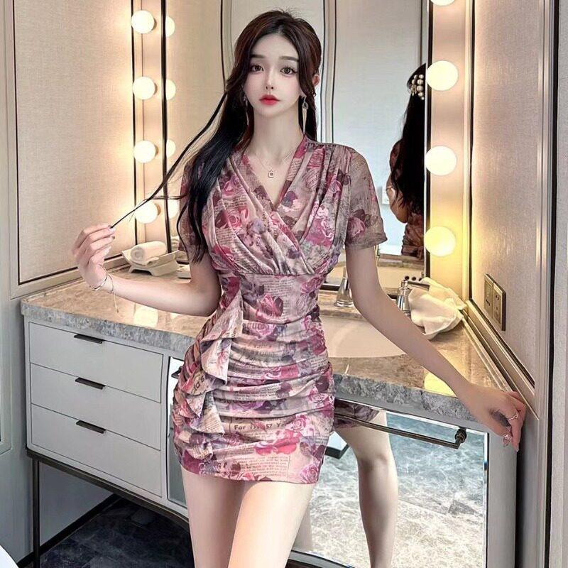 2025夏季新款领复古印花连衣裙女人味气质修身显瘦短袖包臀裙子