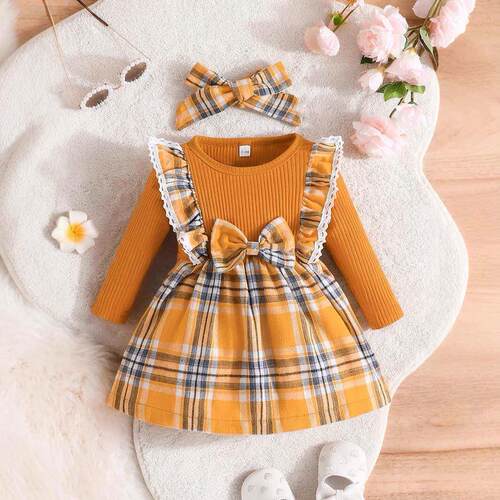 PatPat 2pcs Baby Girl 95% Cotton Ribbed Flutter-sleeve Splic