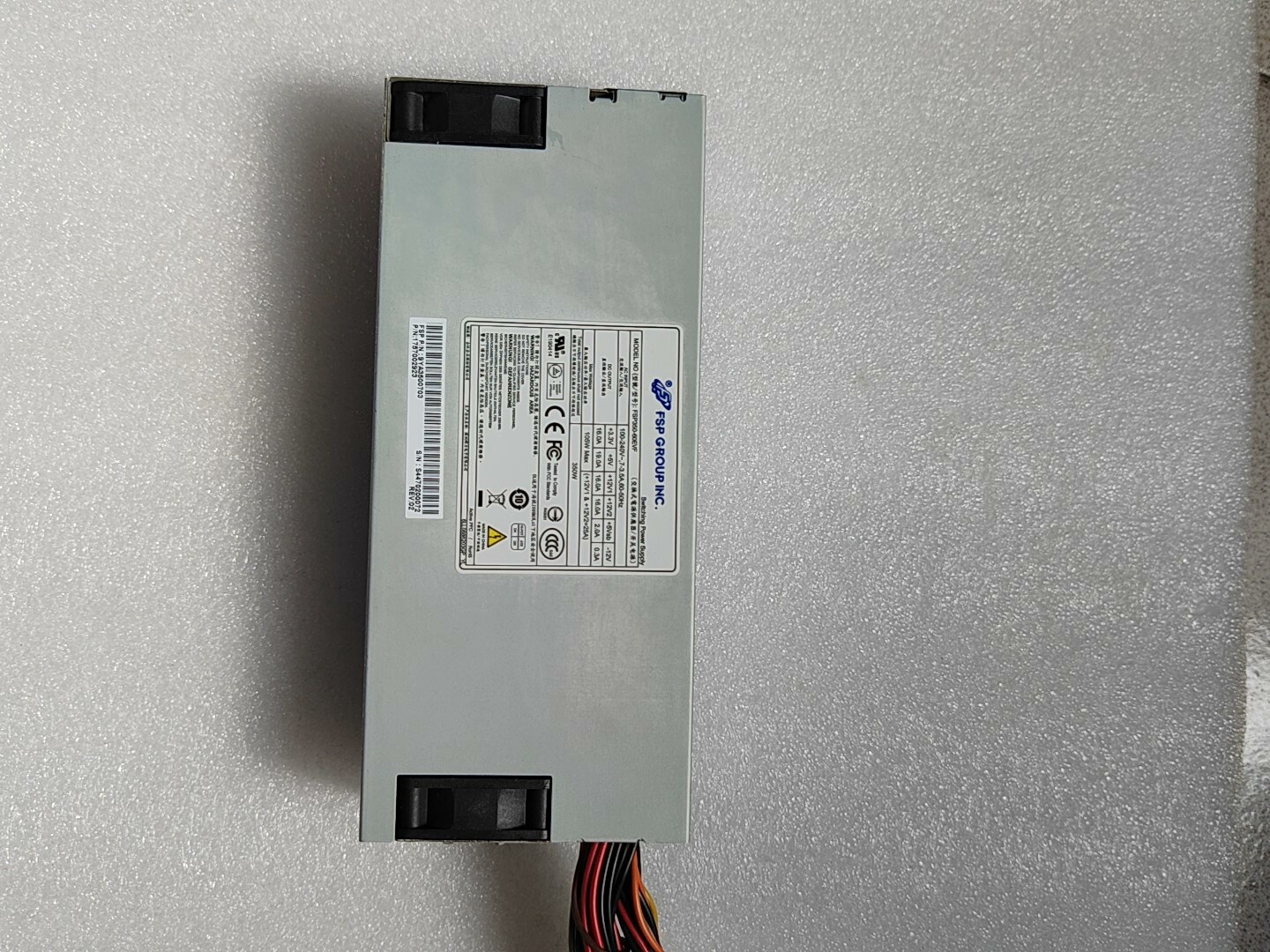 FSP350-60EVF研华电源   成色漂亮，研华工控一体