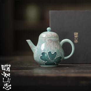 明知山志 有田烧工艺手绘茶壶 云湖蓝堆白叠花陶瓷茶壶 球孔过滤