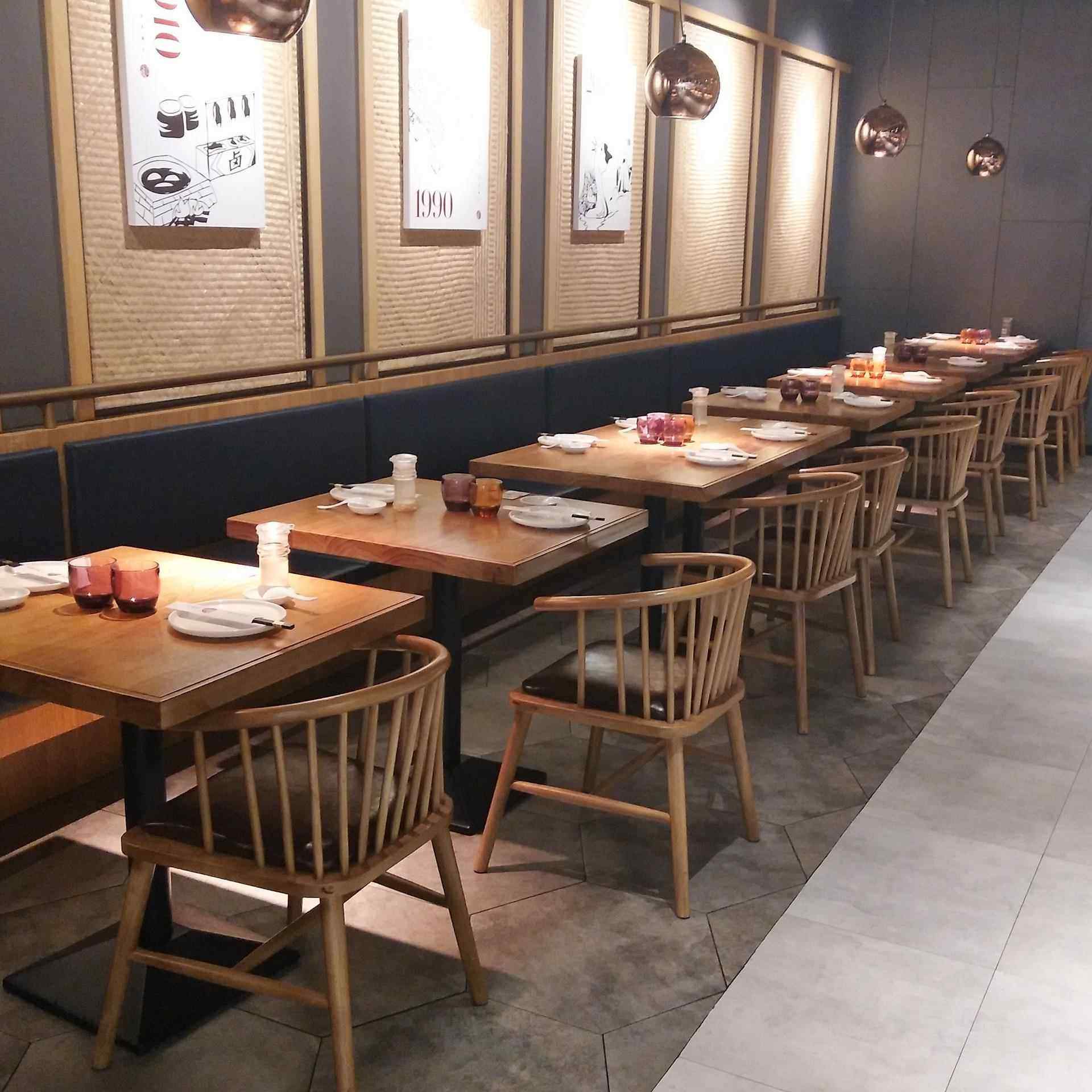 日式实木西餐厅桌椅餐饮小吃店食堂料理粉面馆餐厅卡座餐桌椅组合