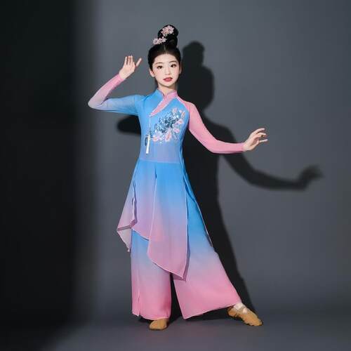 高档表儿童古典舞演服中出国飘逸扇子舞伞舞小城谣中国舞风绣花演