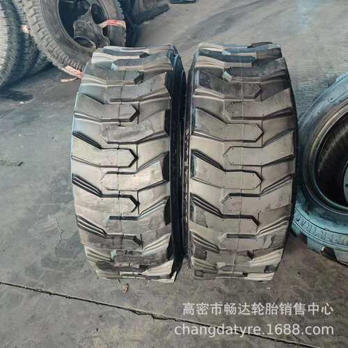 11L-16挖掘机轮胎 人字抓地轮胎 12层级工程机械轮胎