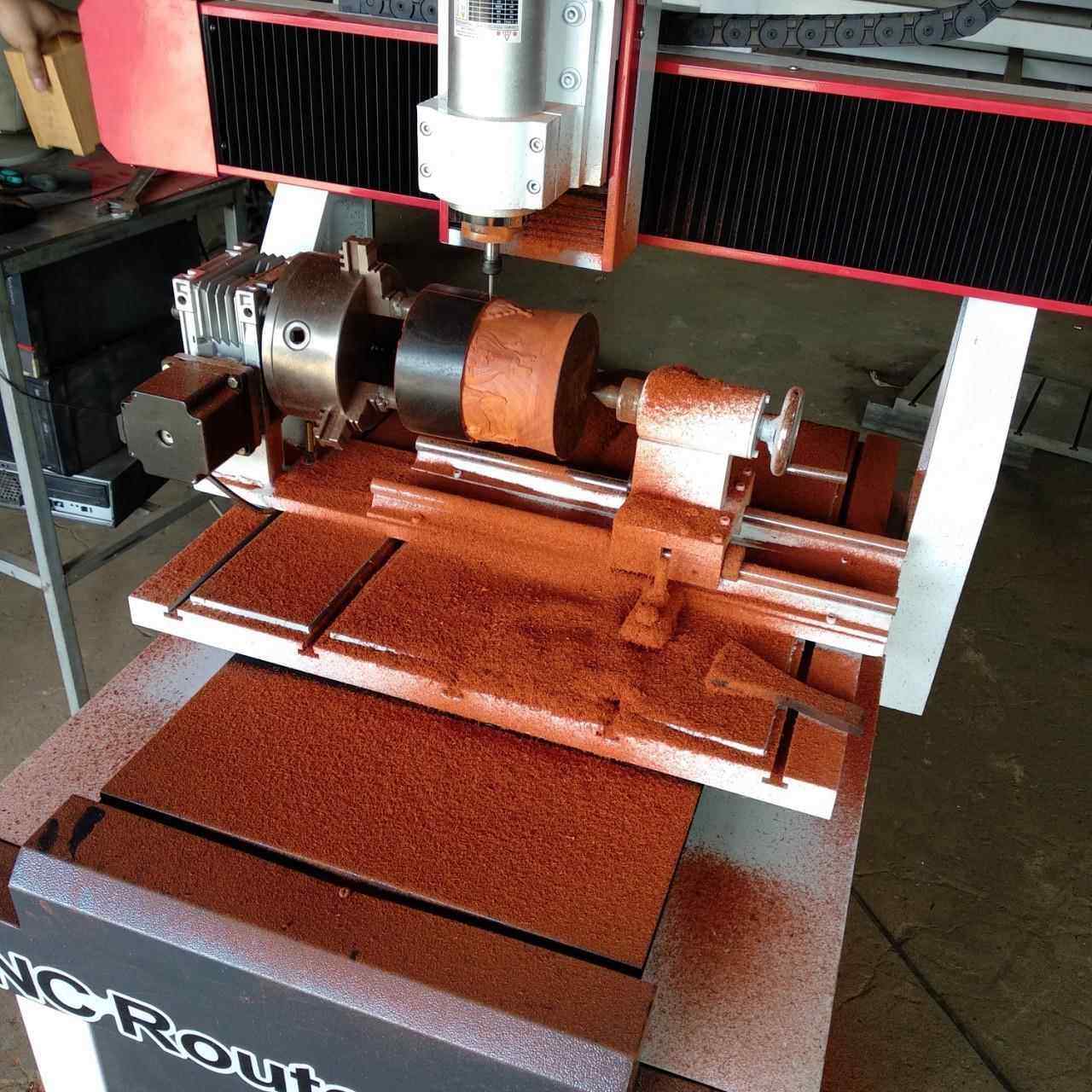 圆柱立体竹子灯雕刻机笔筒雕刻机全自动小型数控雕刻机