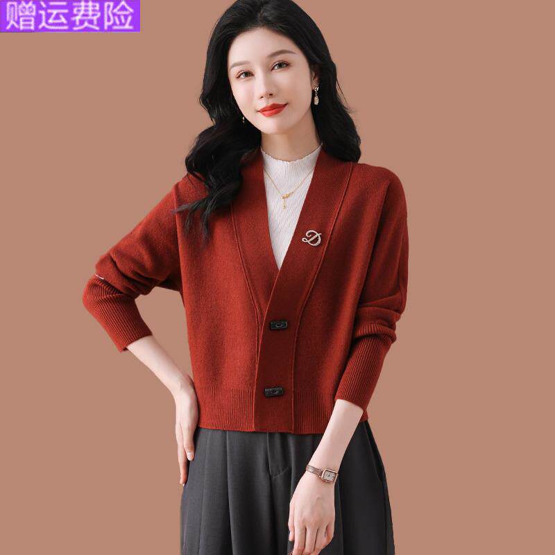 配裙子毛衣外套高腰女新款春秋短款时髦洋派外搭红色羊毛针织开衫