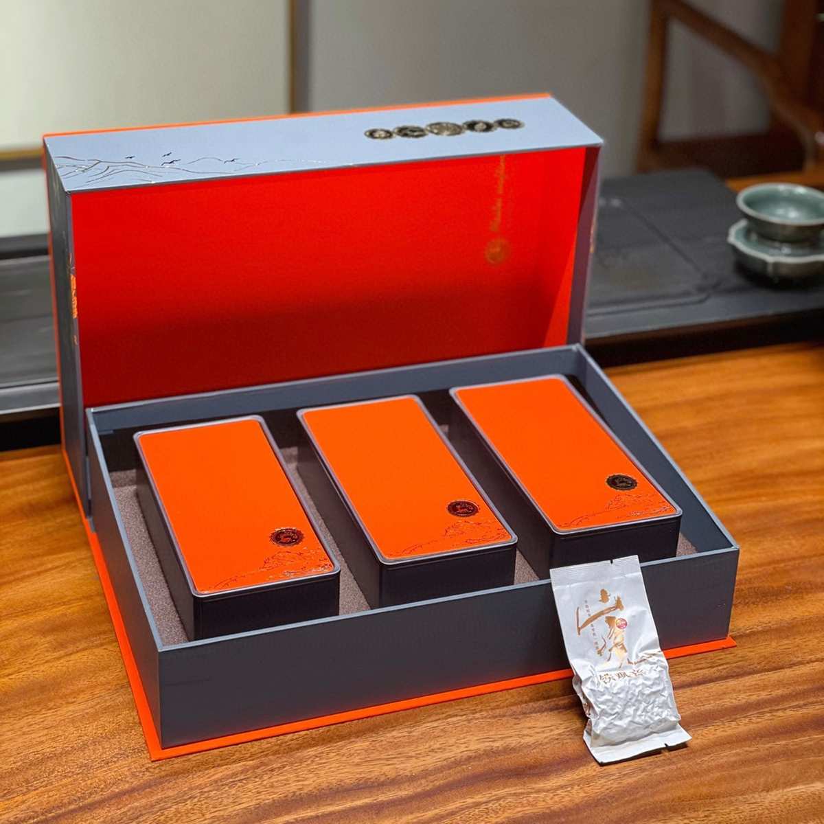 八马茶业新茶福建 安溪铁观音兰花香礼盒茶叶安溪乌龙茶铁观音500