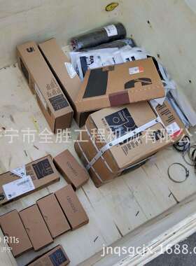 山推SD22 SD23 SD32推土机发动机四配套 曲轴缸体 机油泵3821579