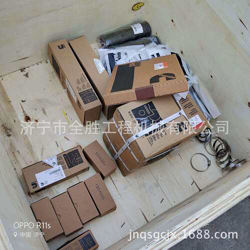 供应D65E发动机缸套6151-22-2220 6D125发动机缸套 履带总成