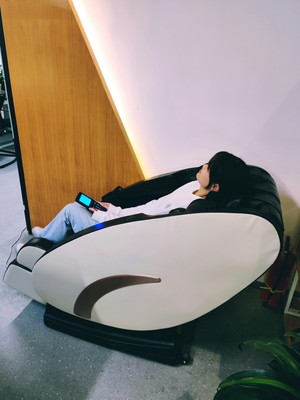 感受测评联想M1按摩椅怎么样，质量差不差？