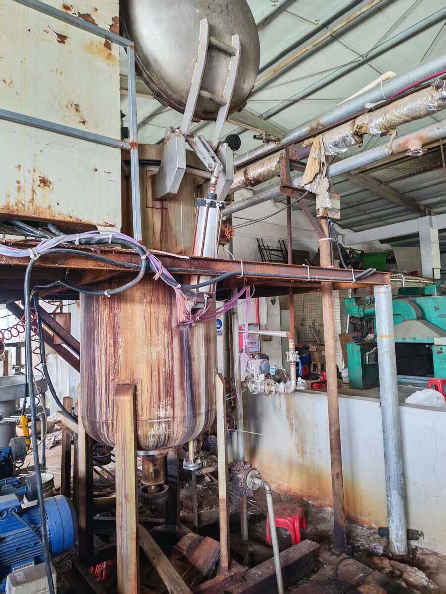 4月29日惠州柜缸、喷缸、脱水机、筒子缸、五门烘干机、全厂管道、电线、空调等染纱厂设备一批网络拍卖公告