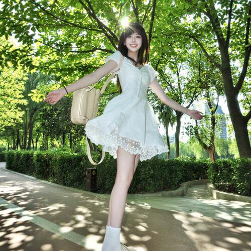 六月苒白色泡泡袖洋装女夏季清纯初恋小个子生日短款收腰公主裙