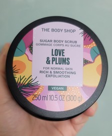 thebodyshop美体小铺各款身体，磨砂200ml