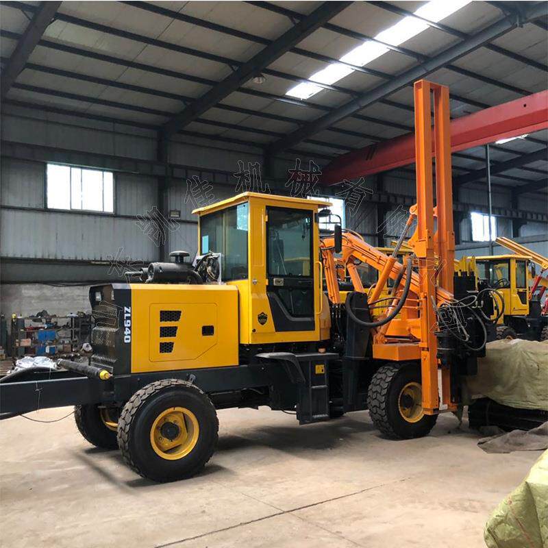 山东凯佳高速公路打桩机护栏工程打桩设备轮式装载打桩机拔桩机