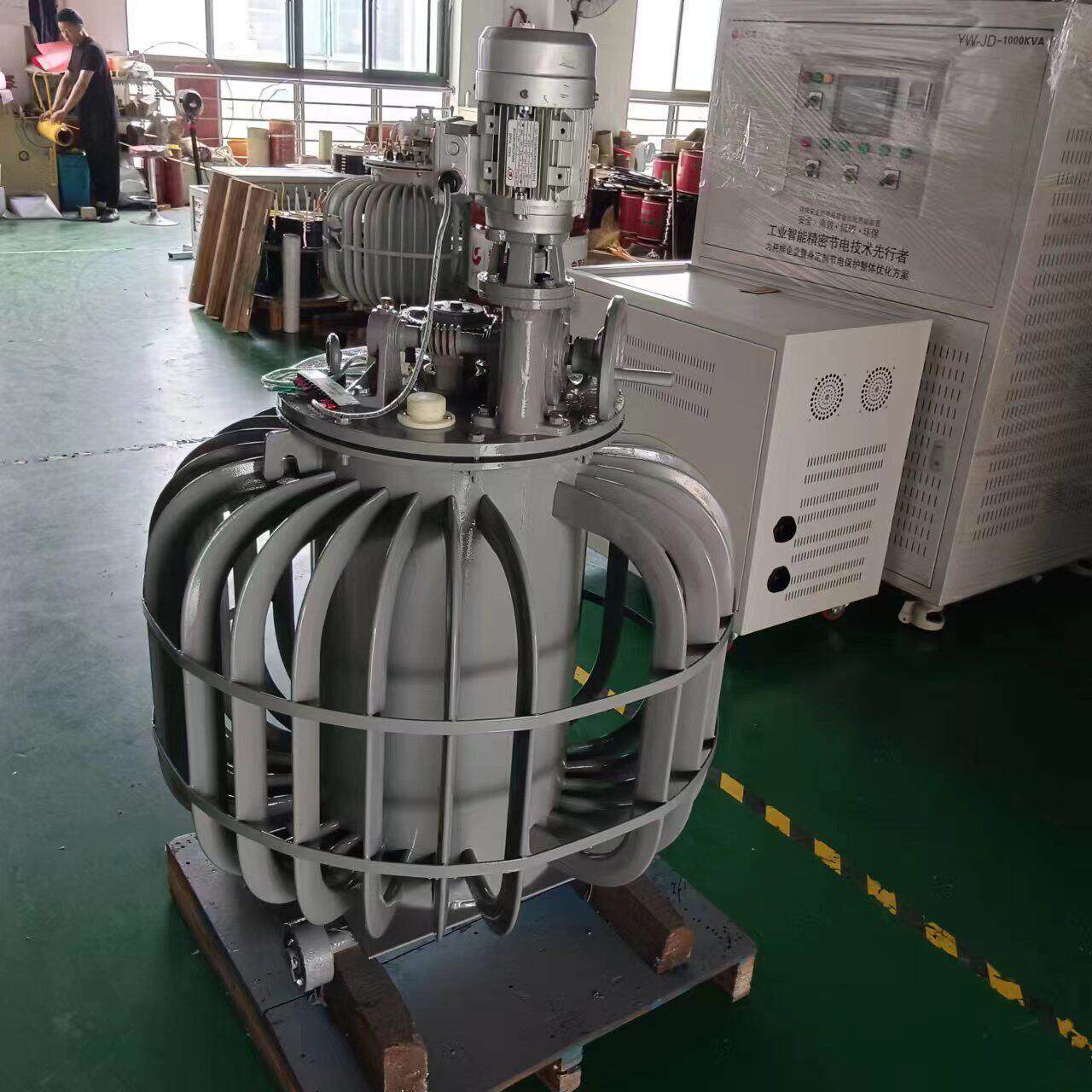 新疆相感应油浸式调压器TDJA系列80V输出0-40V实验调压器