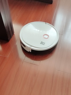 科沃斯扫地机器人U2怎么样?用后一周彻底后悔了是吗？