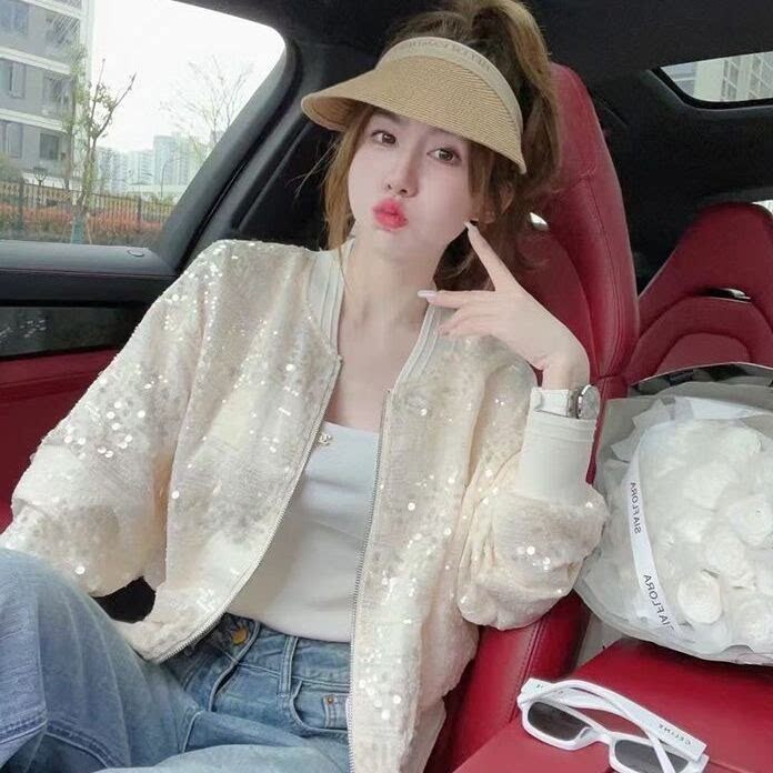韩国小香风重工亮片短款外套女春秋新款时尚宽松休闲棒球服上衣潮