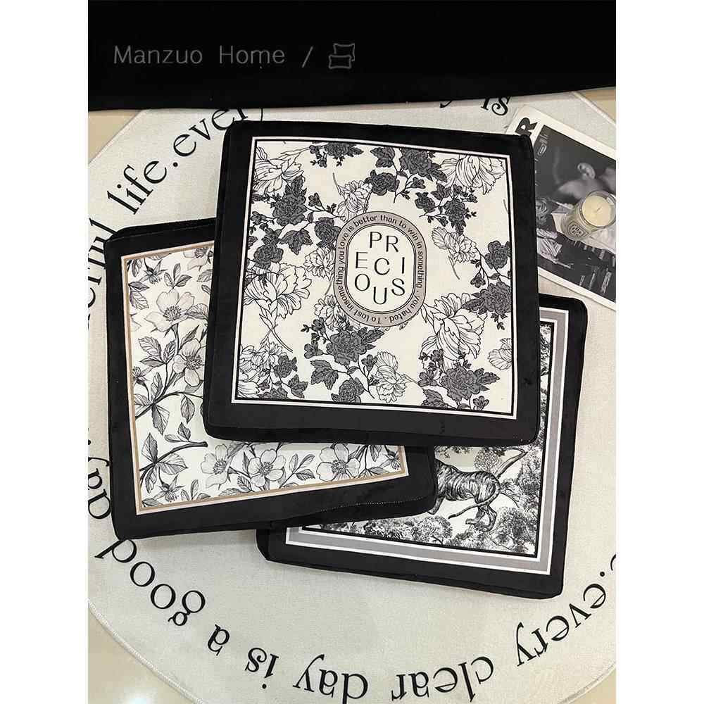 覆古花圆形坐垫记忆棉加厚餐桌方形椅子垫保暖办公室防滑屁垫地毯