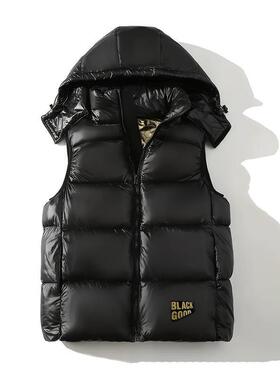 M 36996 Men's Black Gold Padded Vest 黑金马甲