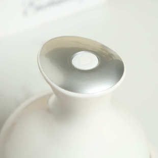 厂家直供头部按摩器 头皮按摩仪龙抓手头皮揉捏按摩机 充电电动式