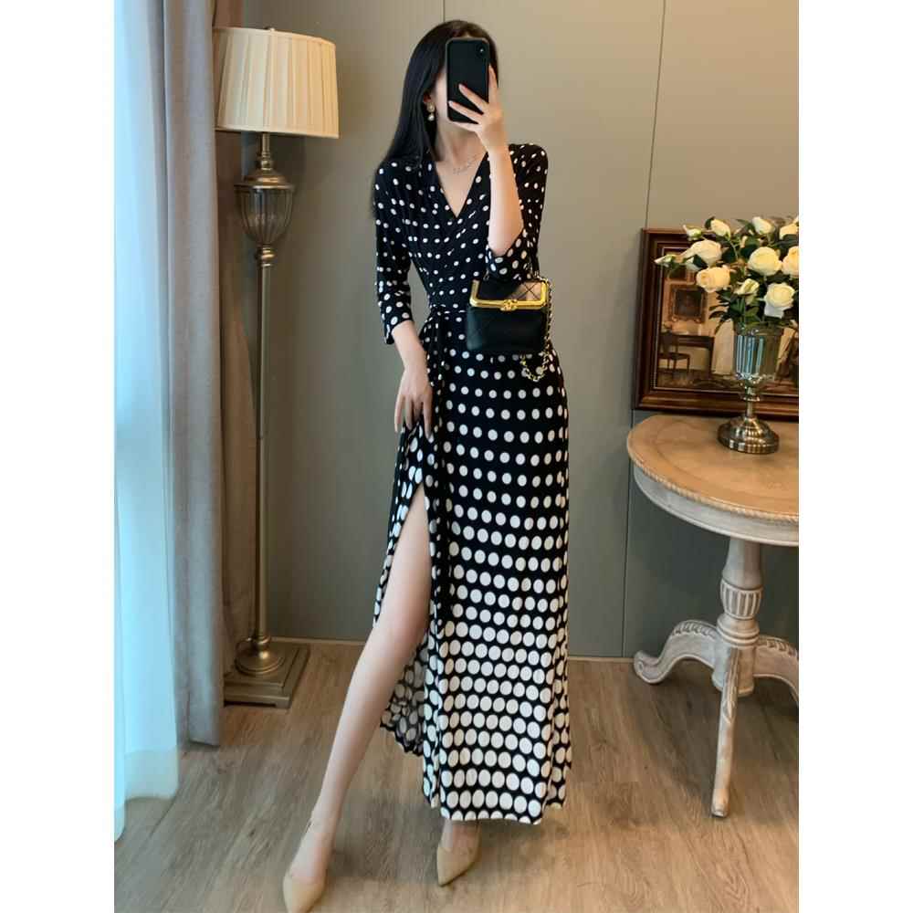 Ocnltiy法式覆古中袖V领一片式裹身裙波点印花长裙高级感女连衣裙
