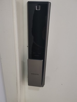 三星指纹锁DP738怎么样用后两周开始后悔了是吗?