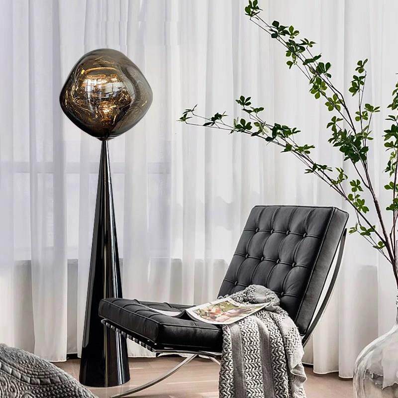 熔岩落地灯后现代高级感轻奢客厅沙发旁卧室书房装饰创意立式台灯