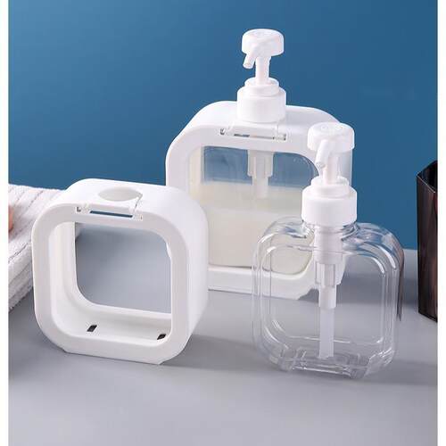 Manufacturer direct sale: Transparent refill bottles for bat