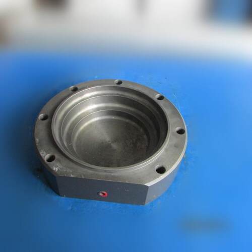 供应XS6PRT202配J2.2V.1-3轴承盖徐工压路机件2801837