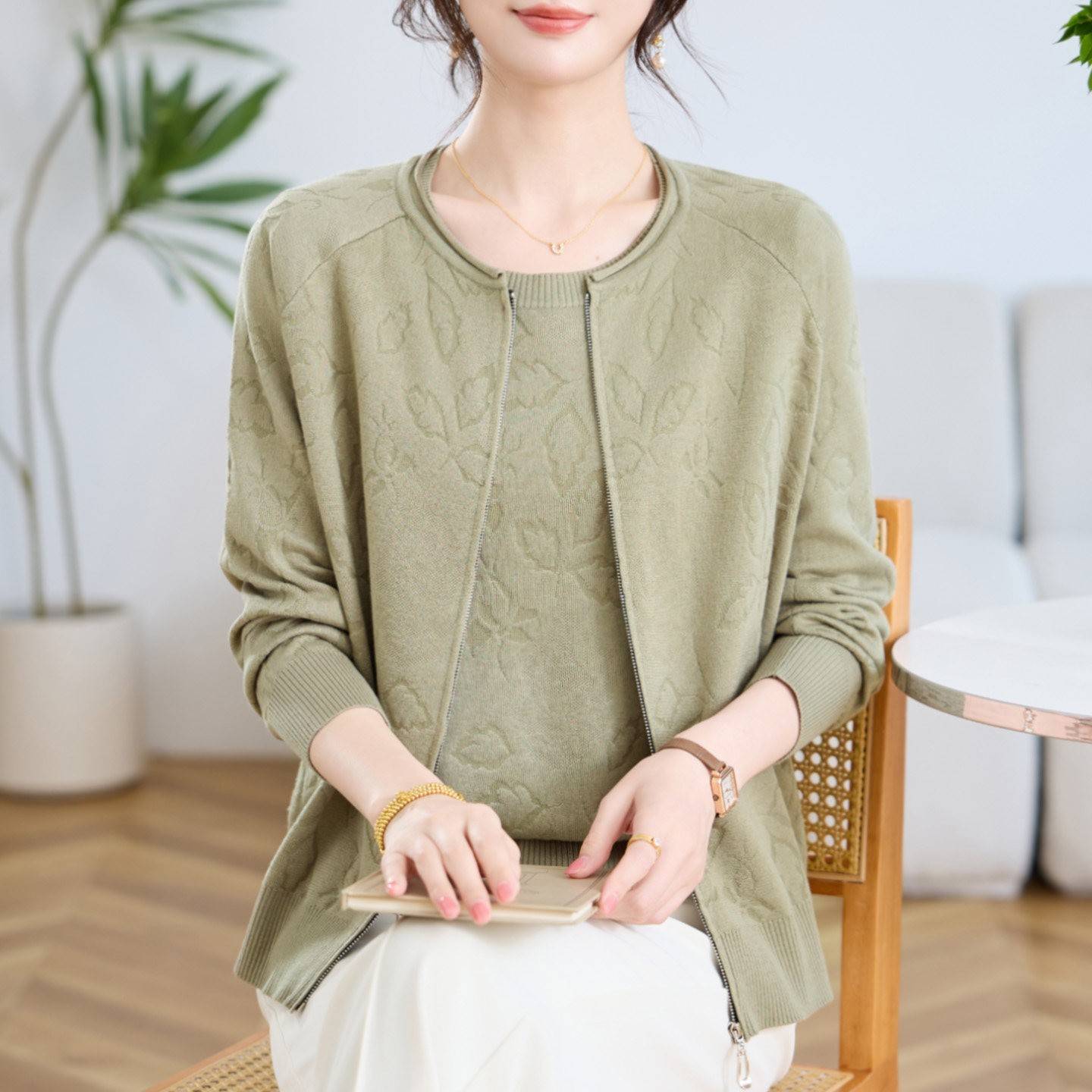 妈妈秋装拉链外套薄款针织开衫40岁50中老年女装春秋上衣两件套装