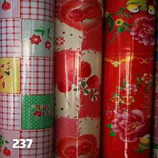 大量家用革东北炕席炕火垫地炕板贴加SEC厚叠耐磨可折炕地板革