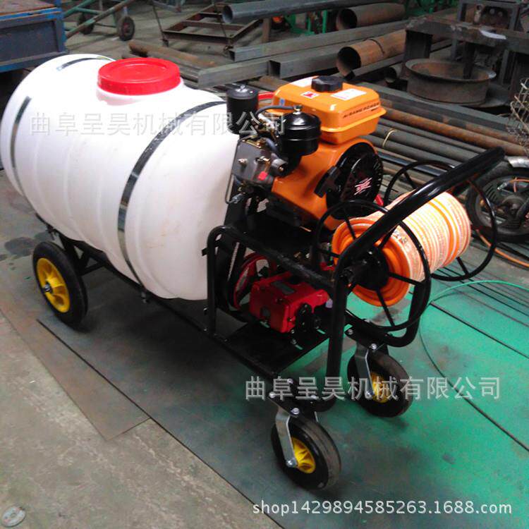 四轮移动轻便打车 多型号桶 机械生产除草杀虫打机