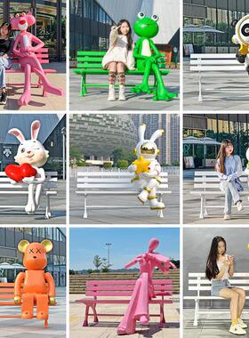 户外卡通动物座椅雕塑网红休闲 公园椅园林风景区商场店铺玻璃纤