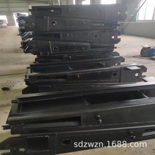 矿用刮板机配件中部槽 耐磨耐用 SGB620/40T刮板输送机用中部槽